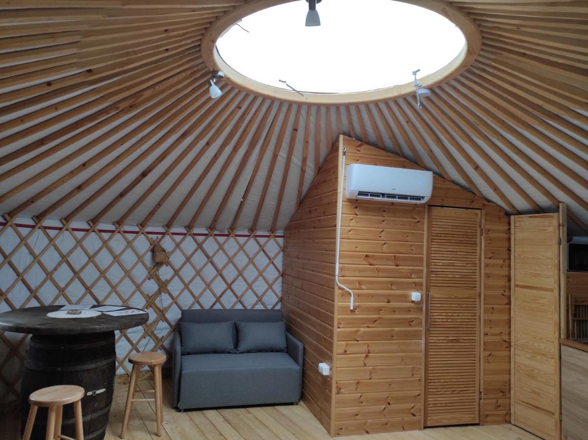 Hotel Jurtafarm Ráckeve - a nomád luxus Esterno foto